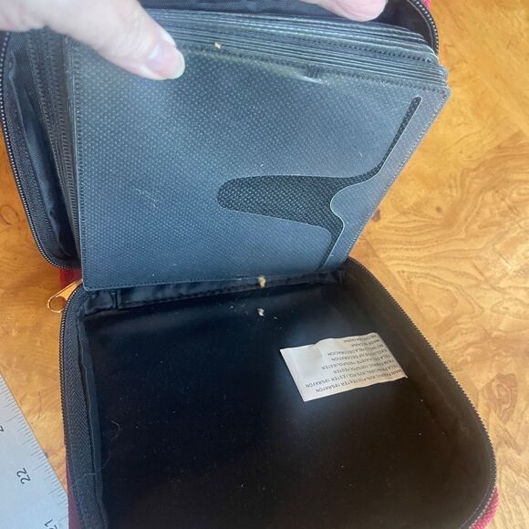 OU CD DVD 32 Disk Storage Case - Picture 13 of 14